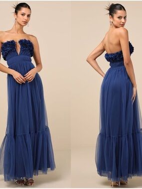 LULUS Chic Spectacle Navy 3D
Applique Strapless Maxi Dress